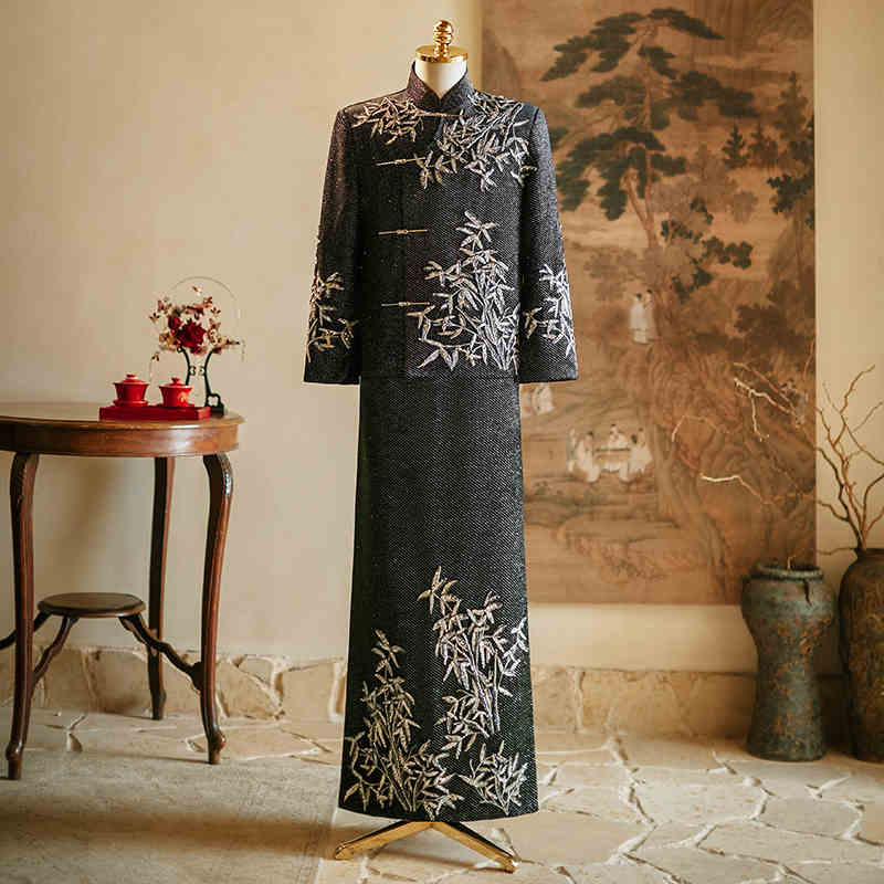 Men'S Grooming For Marriage - Xiuhe Dress Black Senior Groom Wedding