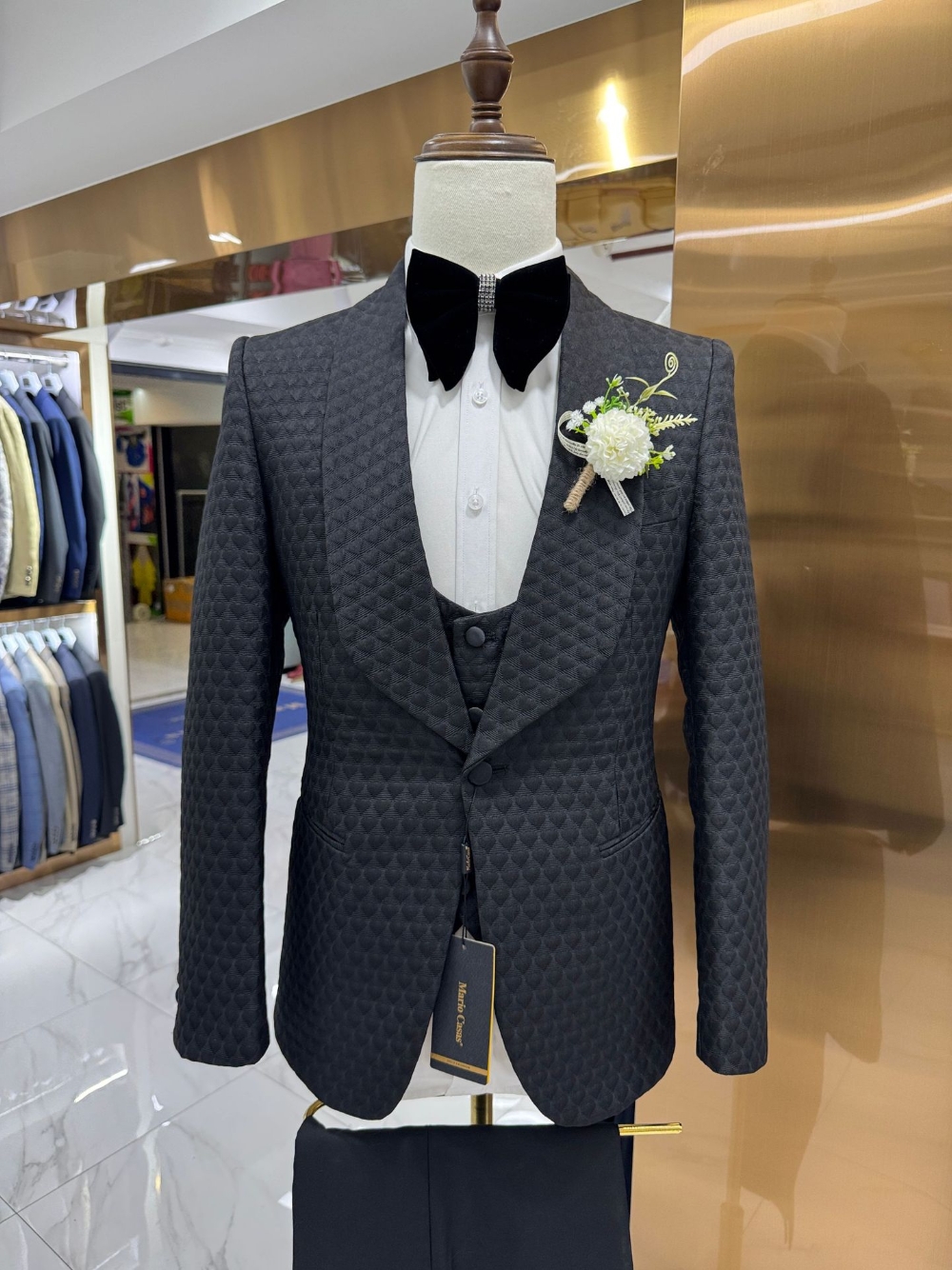 Mens Three Piece Jacquard Suit - Men'S Grooming Images のレビューと価格