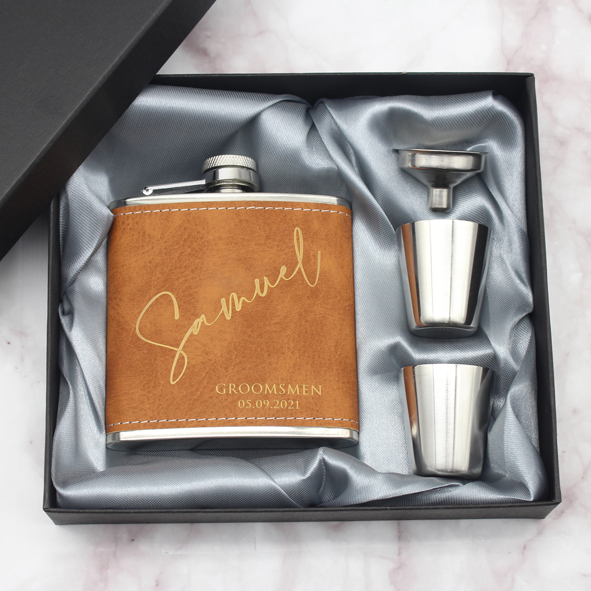 Personalized Flask 6oz Leather - Men'S Grooming House のレビューと価格
