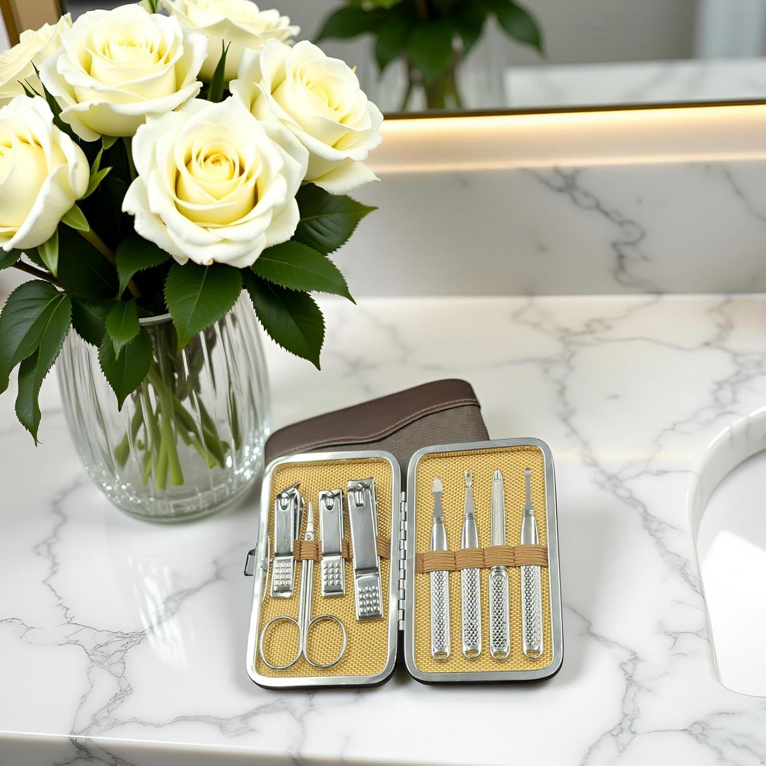 Professional Manicure Set for  - Men'S Grooming Images のレビューと価格